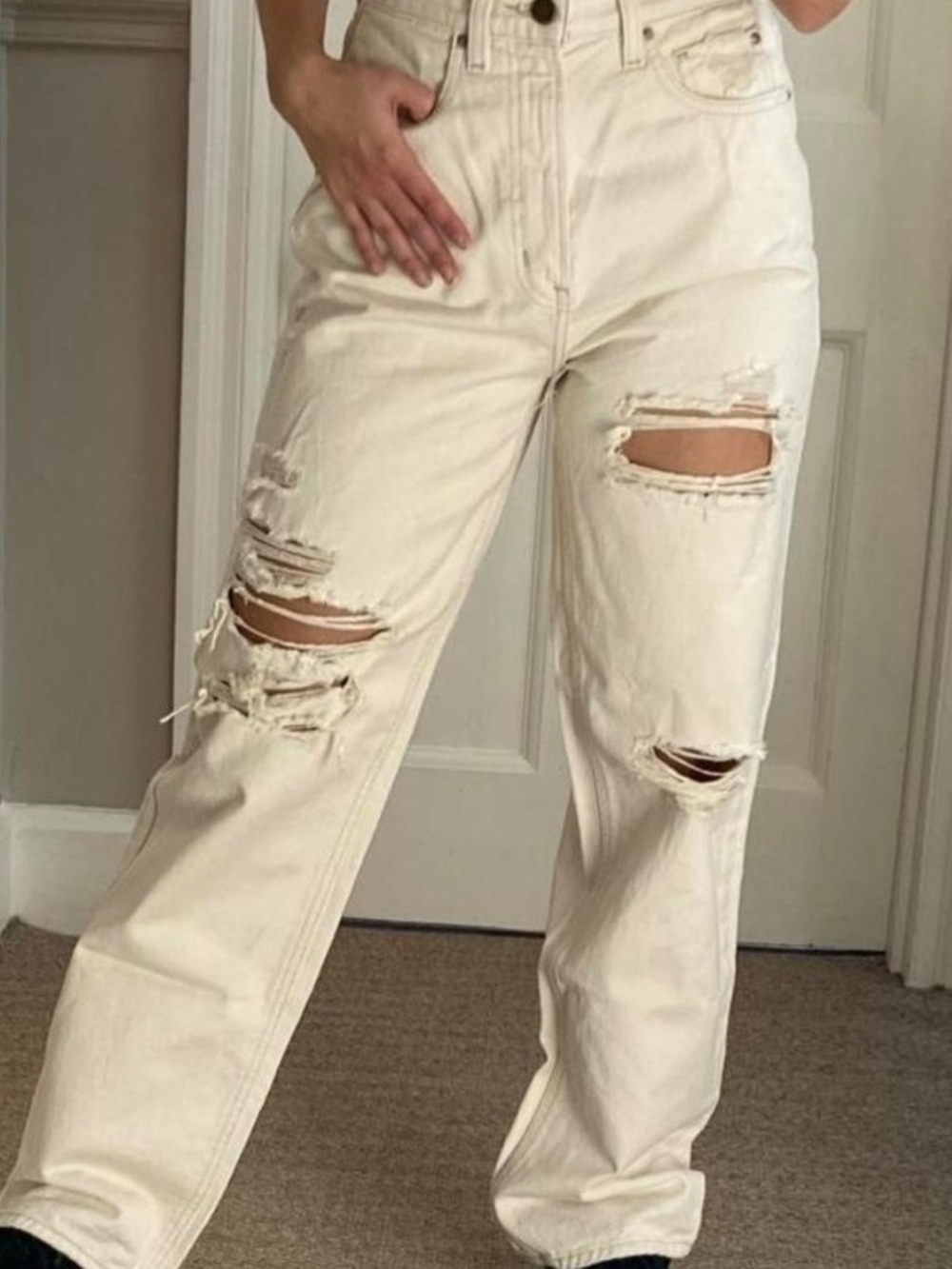 BDG Urban Outfitters Cream Off White High Rise Baggy Distressed Jeans Size 26